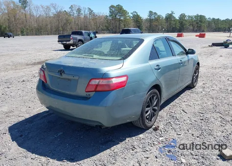 2008 Toyota Camry Le z USA, uszkodzony, nr VIN 4T1BE46K88U780291